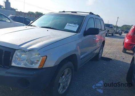 2007 Jeep Grand Cherokee Laredo из США, поврежденный, VIN 1J8GR48K27C542218